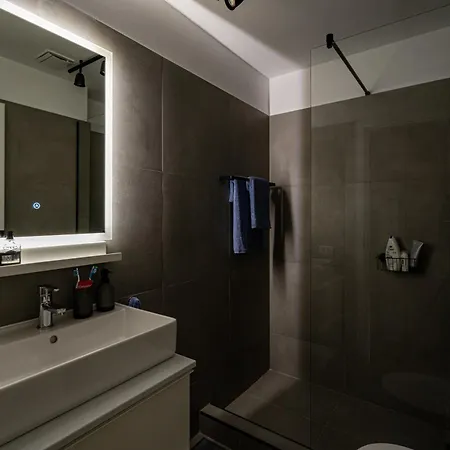 Elite - Couple & Business Apartment